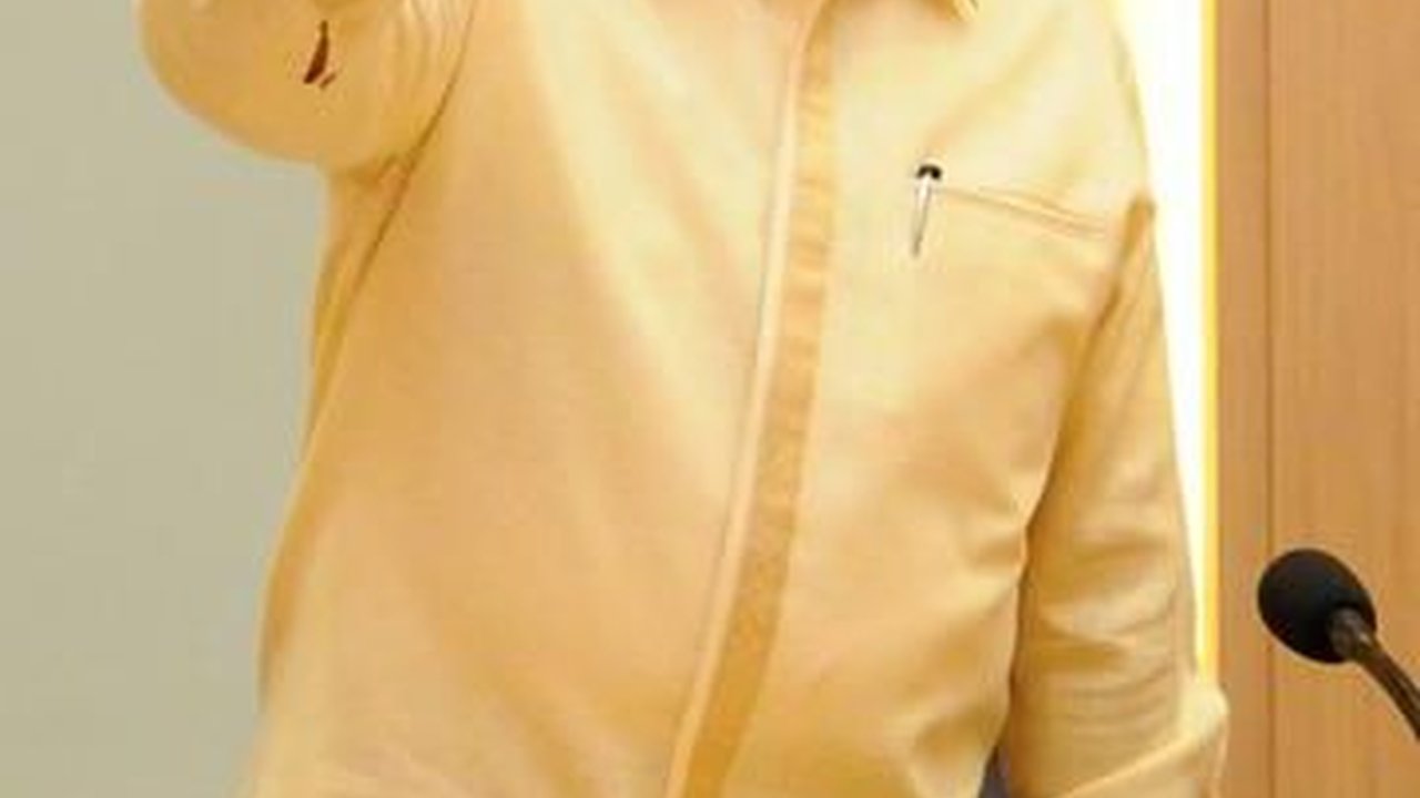 Peluang Ganjar-RK, Golkar Bisa Main 'Dua Kaki' di Pemilu 2024