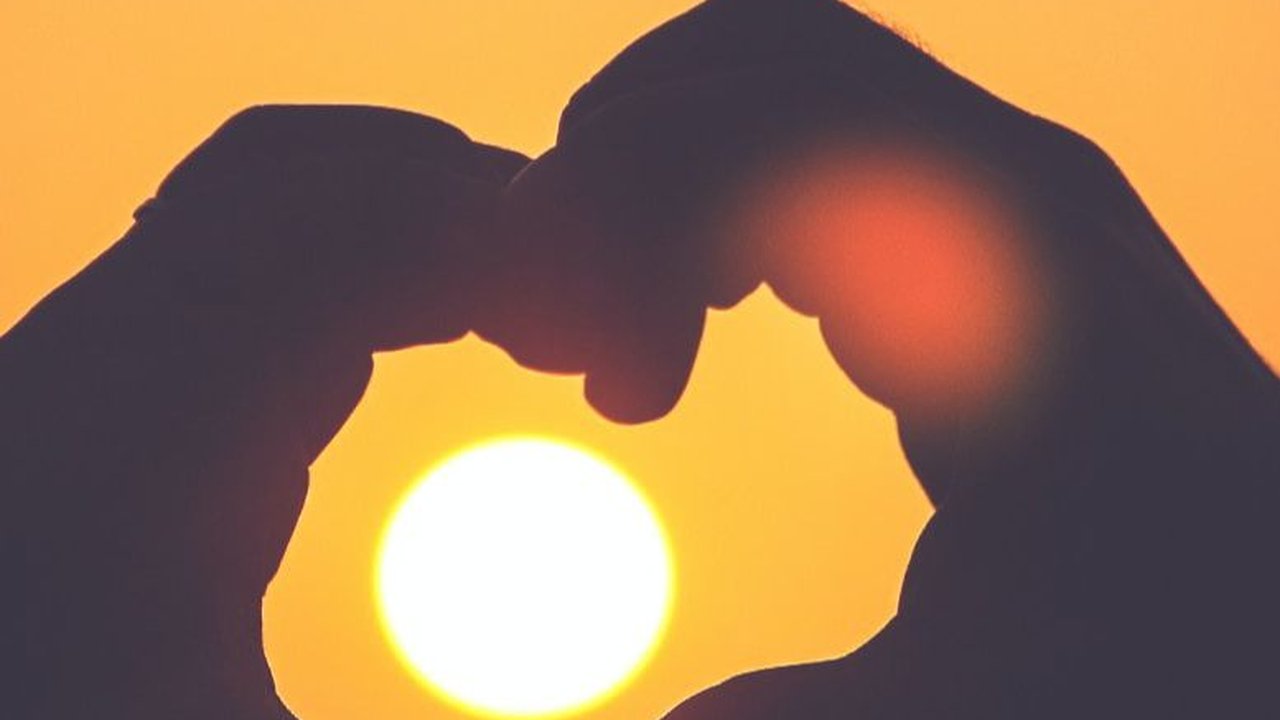 40 Kata-Kata Romantis untuk Menyatakan Cinta pada Wanita