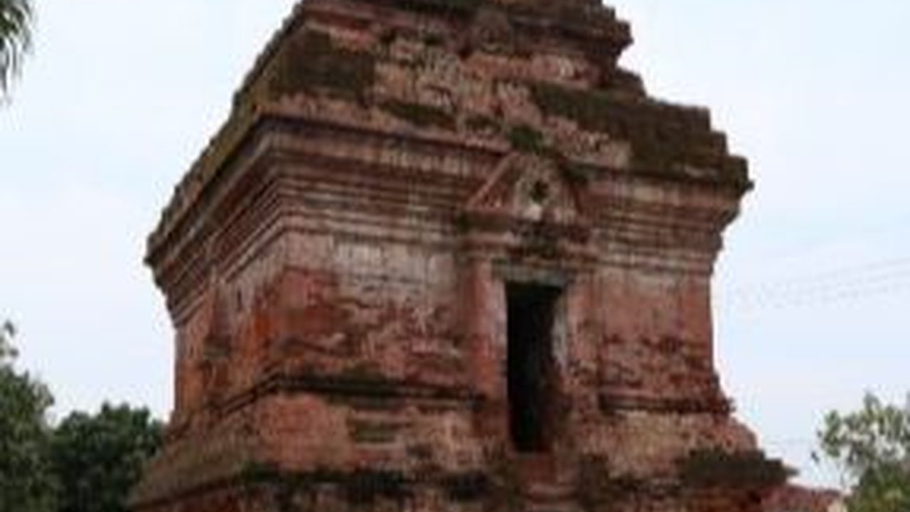 Fakta Unik Candi Pari Sidoarjo, Lokasi Pemberangkatan Obor Api Porprov Jatim 2023