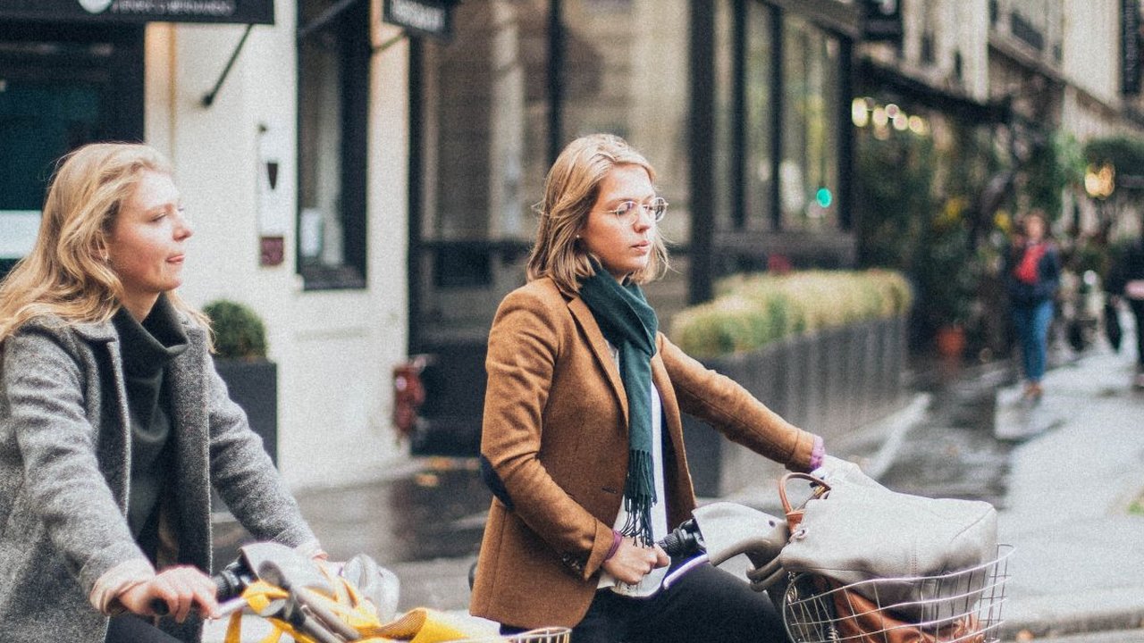 9 Cara Menurunkan Berat Badan secara Menyenangkan dengan Bersepeda