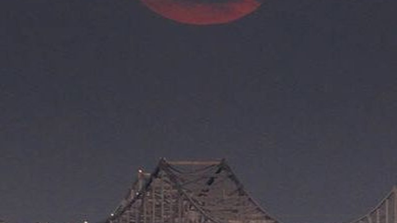 Ilmuwan Ungkap Bulan Ternyata Perlahan Menjauhi Bumi, Ini Dampaknya