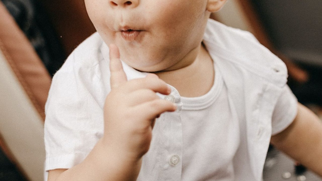 90 Nama Bayi Laki-Laki Islam 3 Kata dalam Al-Quran dan Artinya yang Baik