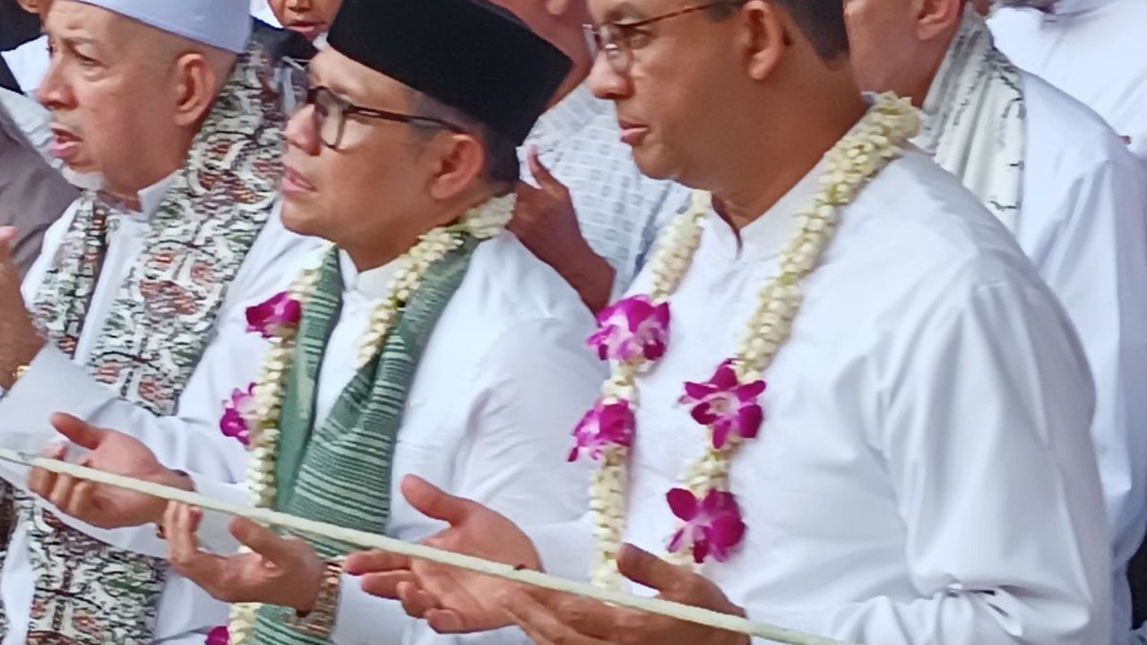 Ini Alasan Cak Imin Ajak Anies Ziarah ke Makam Sunan Ampel