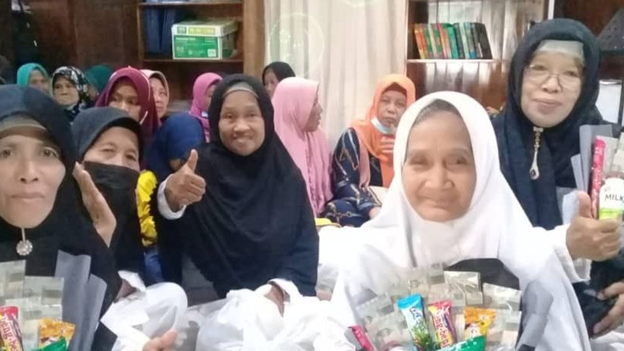 Pondok Lansia Al Hikmah Blitar