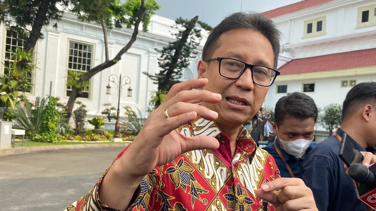 Jokowi Teken Aturan Penyediaan Alat Kontrasepsi untuk Pelajar