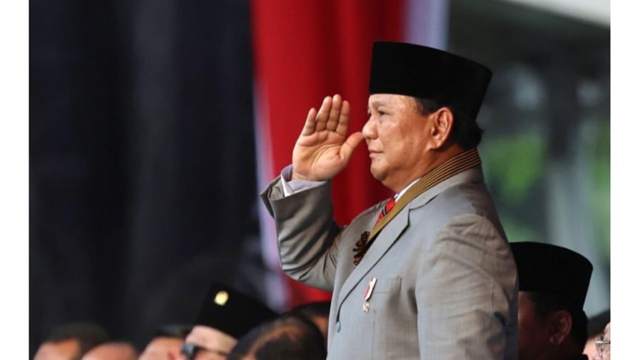 Momen Hangat Prabowo Makan Malam Bareng Dua Saudara Wanita, Ulama Hingga Istri Dhani Beri Komentar