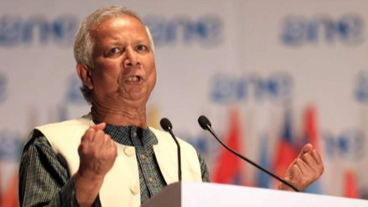 Muhammad Yunus, peraih Nobel Perdamaian 2006