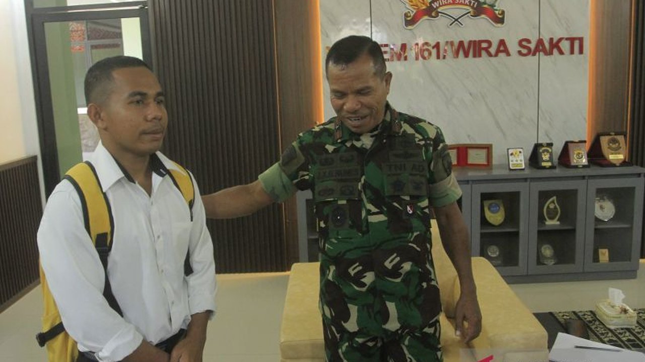 Jenderal Bintang Satu Turun Tangan Bantu Joni ‘Pemanjat Tiang Bendera’ Lolos Masuk TNI