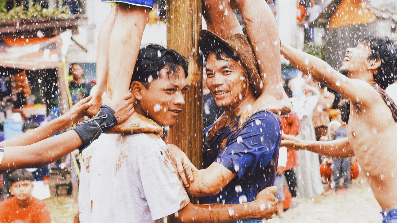 40 Kata-Kata Lucu Panjat Pinang, Meriahkan Lomba 17an