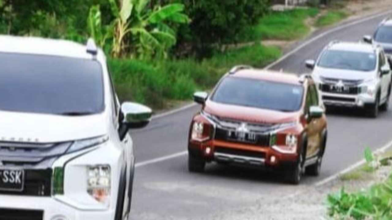 Cara Mengemudi Mobil Xpander Manual di Tanjakan Menanjak
