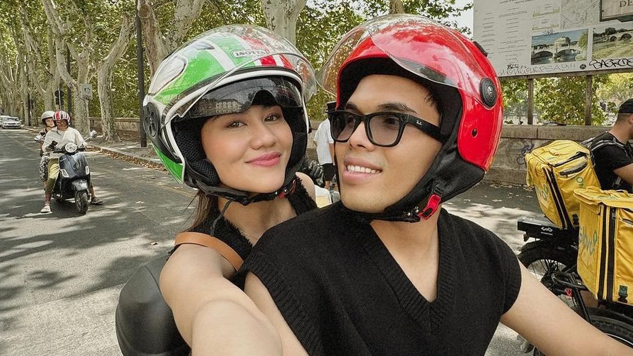 7 Potret Bulan Madu Thariq Halilintar dan Aaliyah Massaid di Roma, Momen Boncengan Vespa Berdua Curi Perhatian