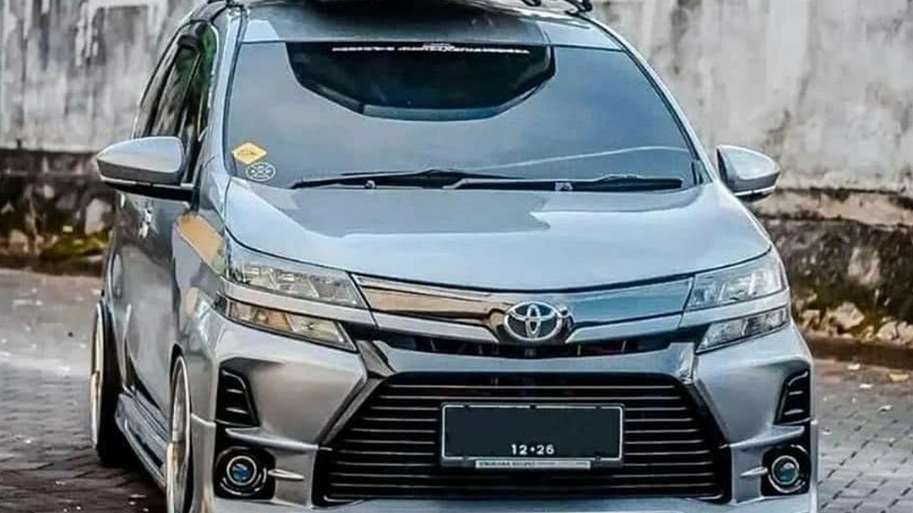 Toyota Avanza ternyata juga ada yang wara-wiri di Amerika Serikat. Benar-benar mobil sejuta umat!