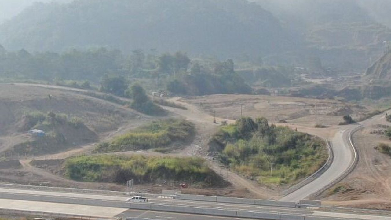 Gempa Sumedang Sebabkan Terowongan Kembar Tol Cisumdawu Retak