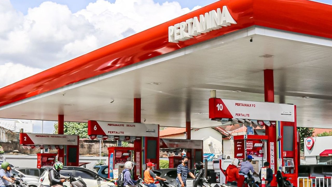 Tahun Baru 2024 Harga BBM Pertamina Turun, Cek Daftarnya di Sini