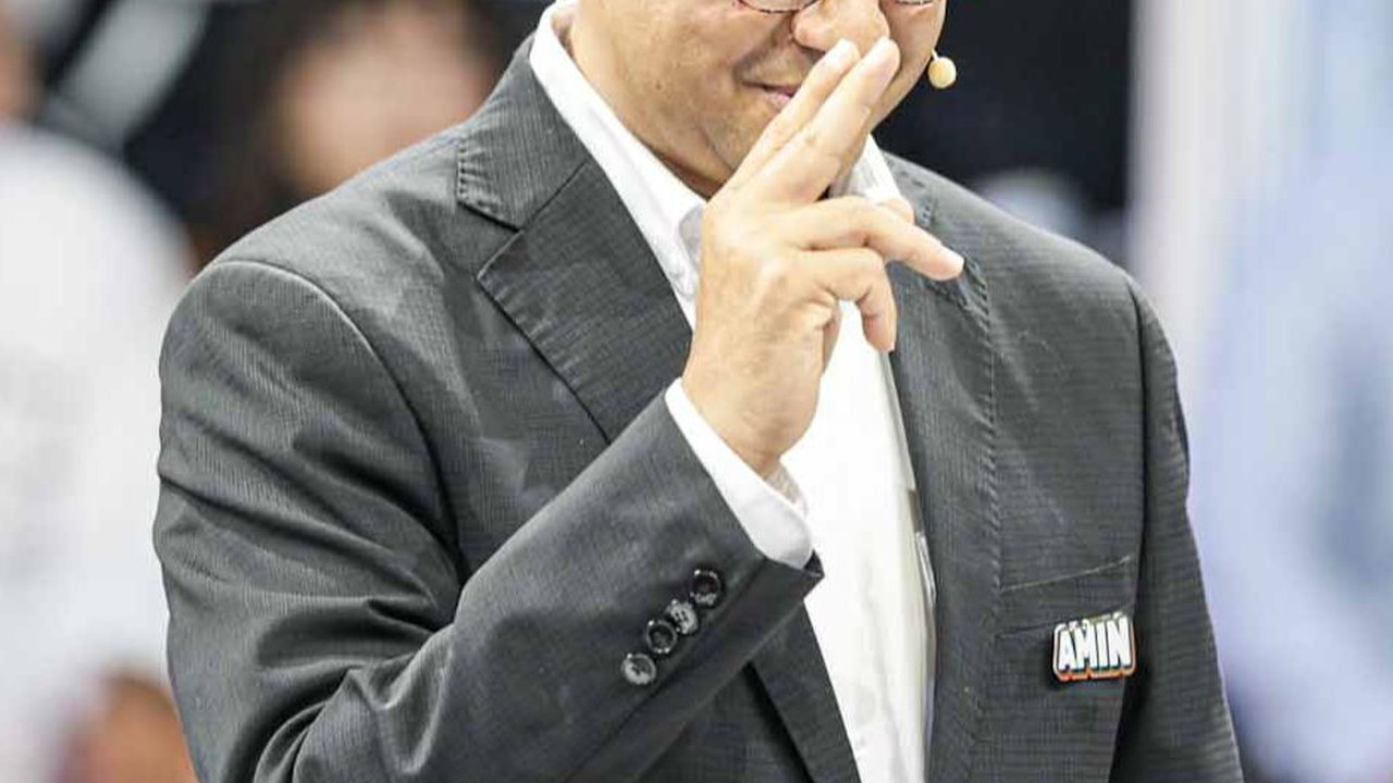 VIDEO: Anies Tanggapi Komentar Jokowi Debat Serang Pribadi: Kok Presiden Ikut-ikutan?