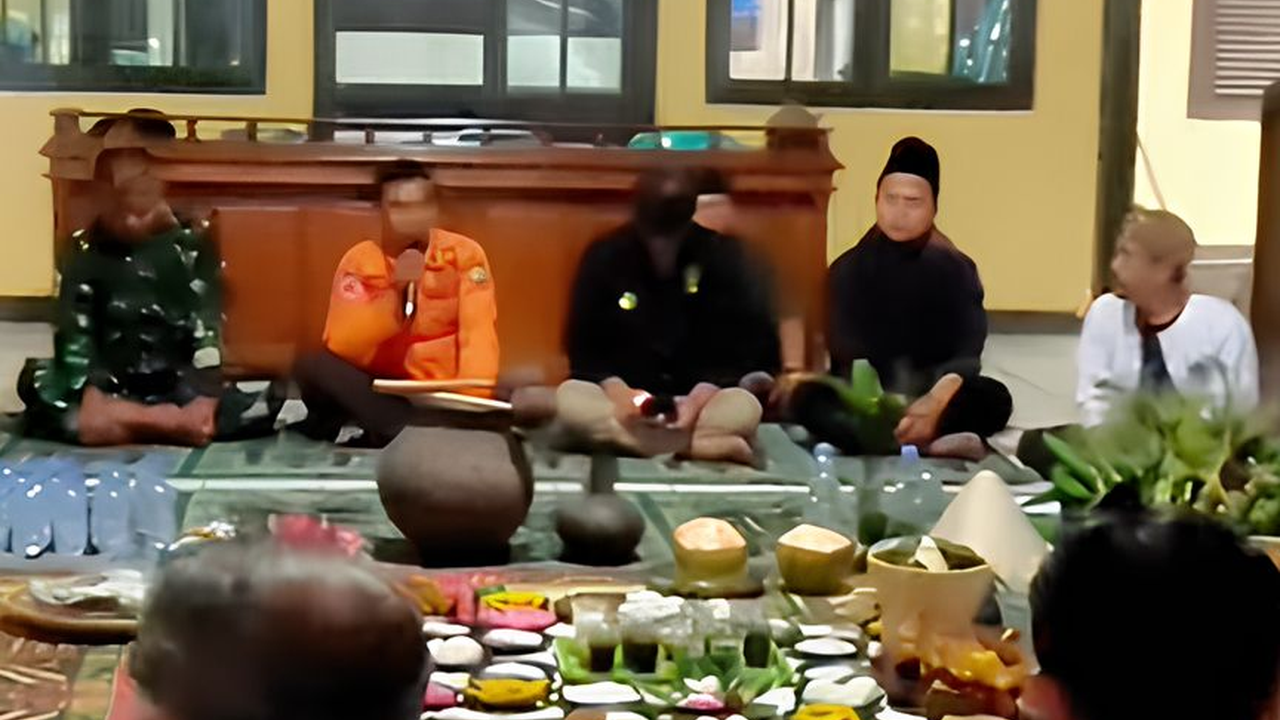 Dalamnya Makna Tradisi Hajat Uar, Cara Orang Sumedang Memahami Alam Pasca Bencana