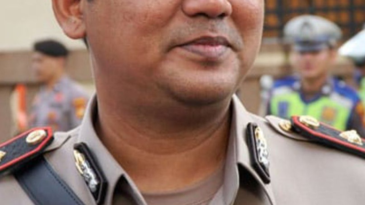 Gara-Gara Disenggol, Anak Anggota DPRD Riau Tikam Pria 35 Tahun