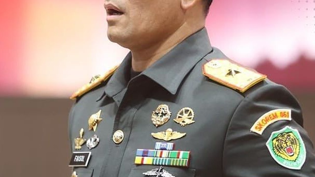 Disebut Jadi 'Perisai Hidup' Presiden Jokowi, Intip Profil Kolonel Faisol Izuddin Karimi