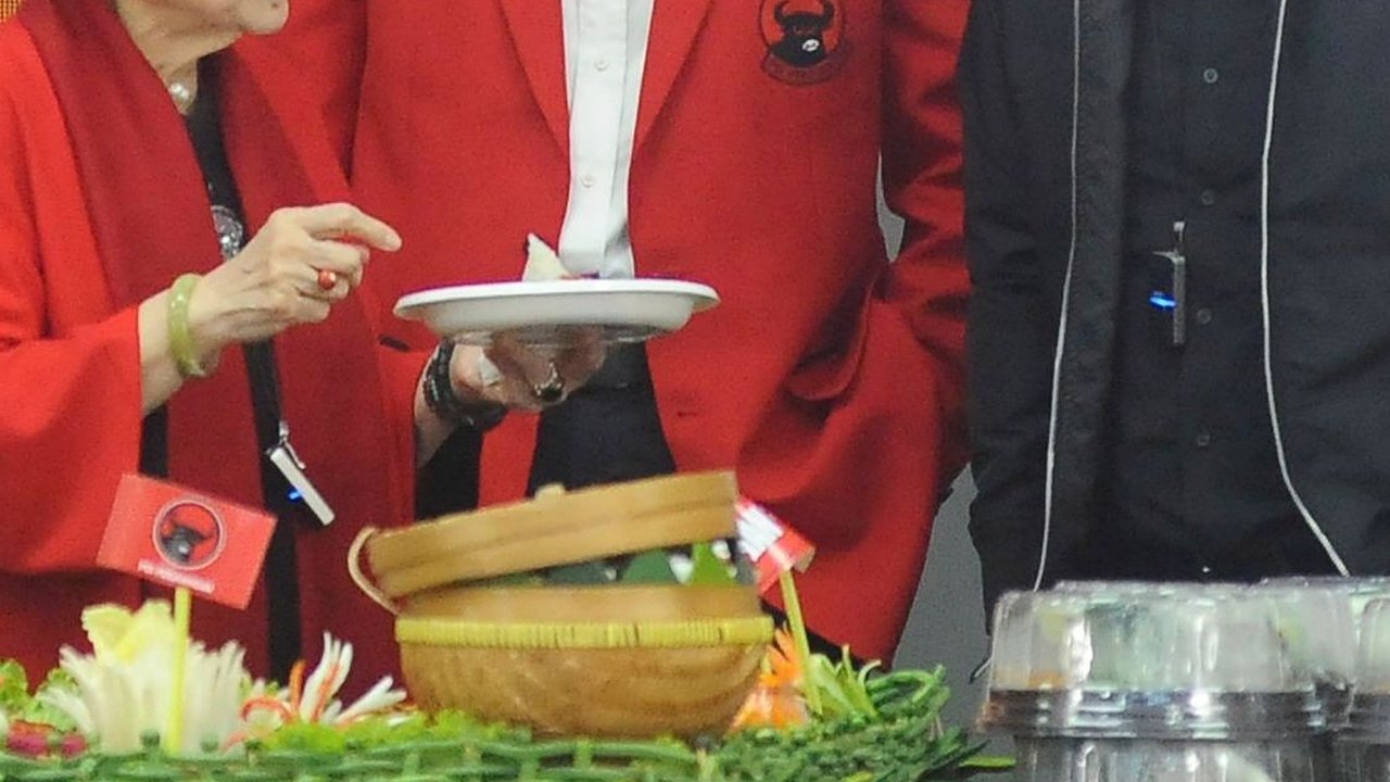 Anies Ucapkan Selamat HUT PDIP, Ganjar: Mudah-Mudahan Bagian dari Persahabatan