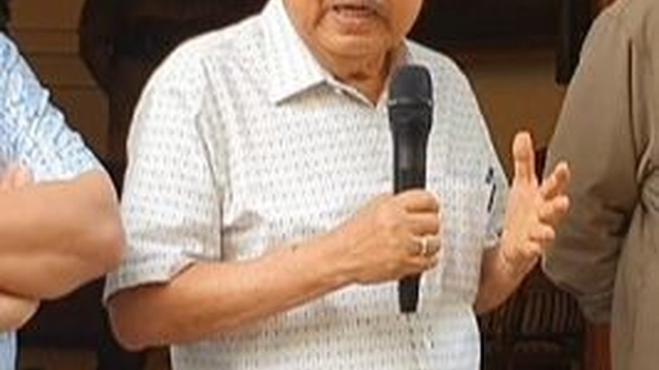 JK Sentil Prabowo soal Data Pertahanan Dirahasiakan: You Beli 2 Pesawat, Amerika dan Eropa Tahu
