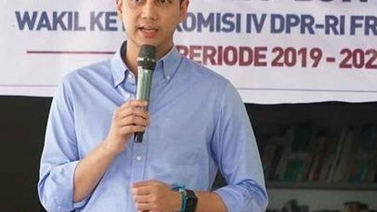 Profil dan Agama Budi Djiwandono, Keponakan Prabowo yang Memiliki Wajah Tampan