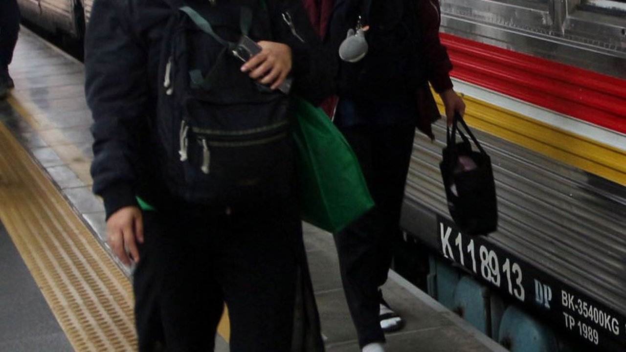 Tarif KRL Jabodetabek Bakal Naik, Dirut KAI Commuter: Tunggu Tanggal Mainnya
