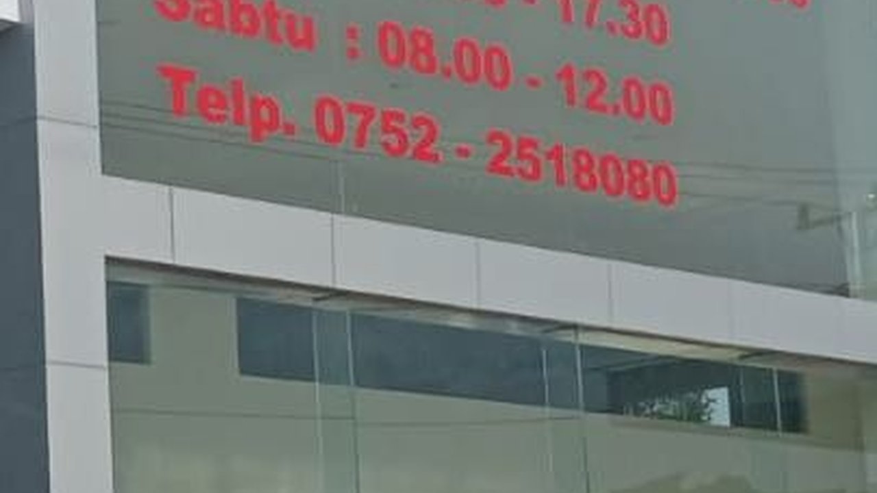 Manjakan Konsumen, Mitsubishi Fuso Relokasi Dealer di Bukittinggi