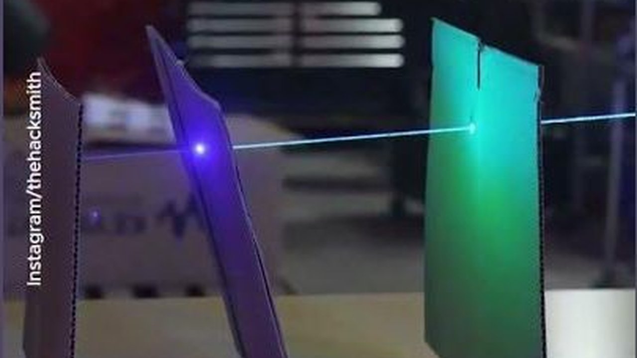 VIDEO: Superman Mungkin Bisa Jadi Inspirasi Pria Ini