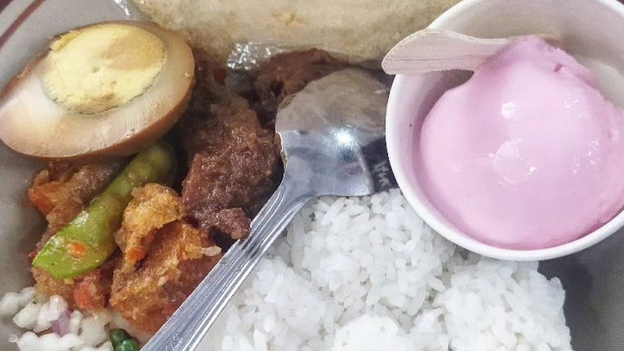 Mengenal Tradisi Piring Terbang di Jamuan Pernikahan Adat Jawa, Ternyata Ada Sejak Era Kerajaan Mataram