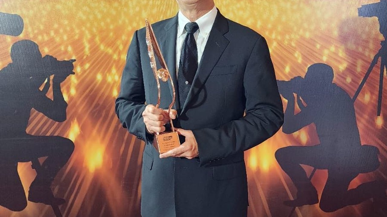SCM Raih Penghargaan Outstanding Contribution di Asian Television Awards ke-28