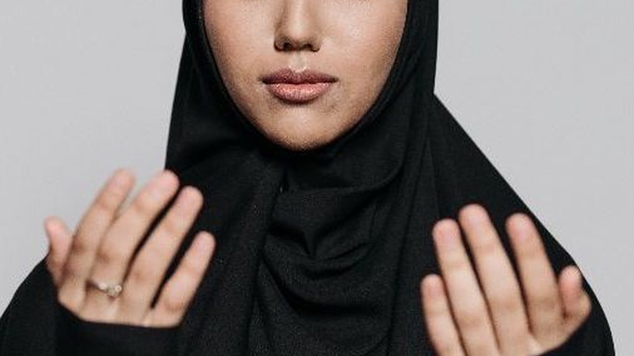 Bacaan Sholat Dhuha, Lengkap Beserta Arti dan Keutamaannya