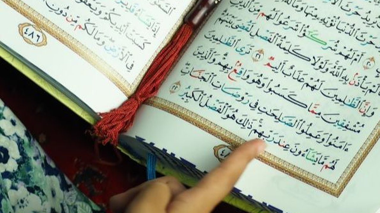 Jumlah Ayat dalam Alquran dan Urutannya, Umat Muslim Wajib Tahu