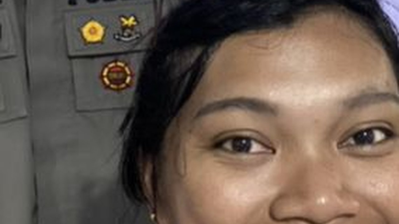 Cerita Tukang Setrika Deg-degan Gosok Seragam Jenderal Bintang 2 'Saya Takut Ada yang Rusak'