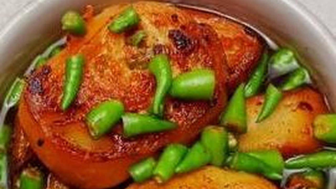 Resep Gohyong Ayam Gurih, Camilan Viral Lezat nan Renyah