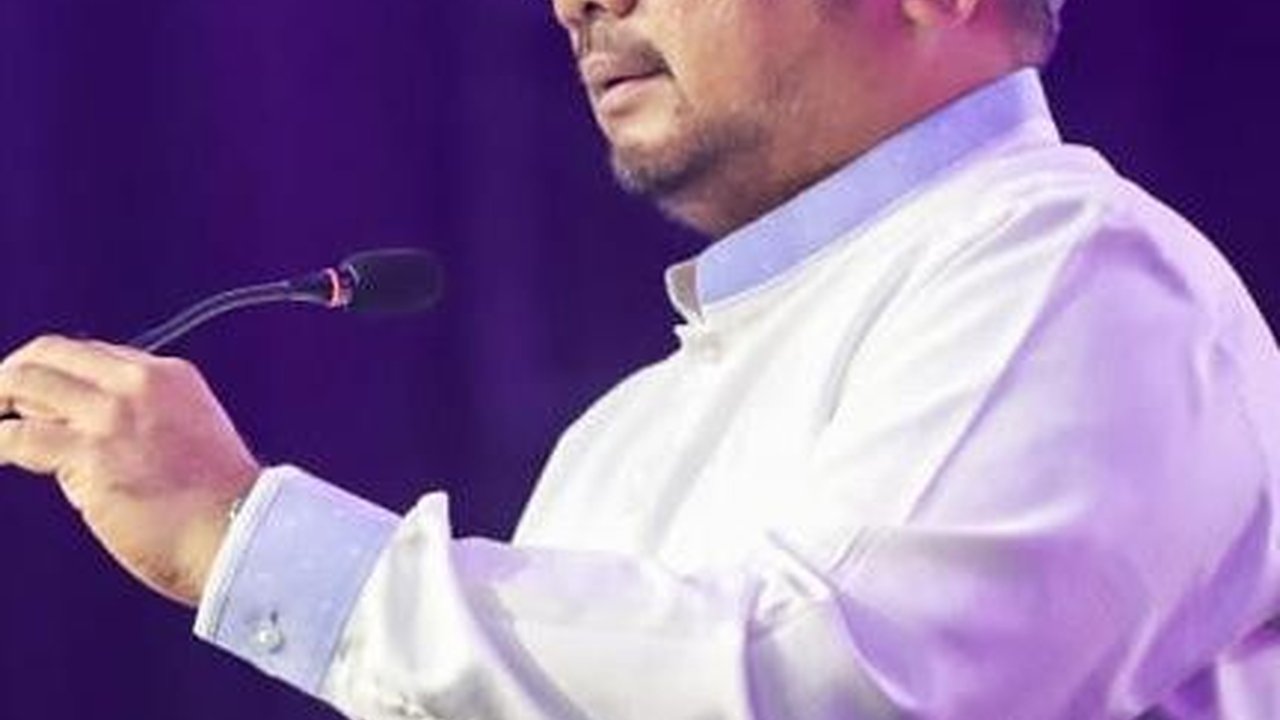 VIDEO: Ada Capres Prabowo di Natal BUMN, Menag Yaqut Sebut Bagian dari Pertahanan