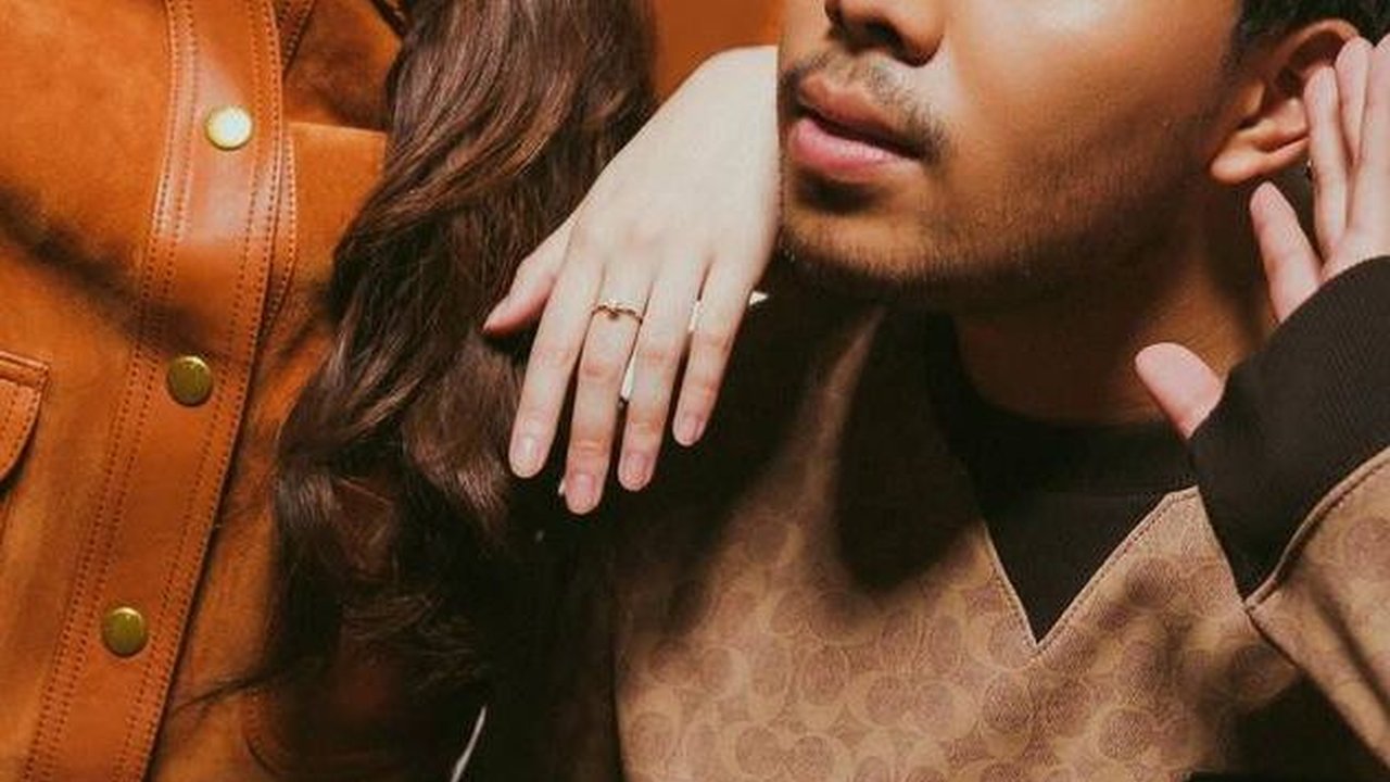 8 Foto Aaliyah Massaid dan Thariq Halilintar Saat Pamer Kemesraan di Pemotretan Terbaru