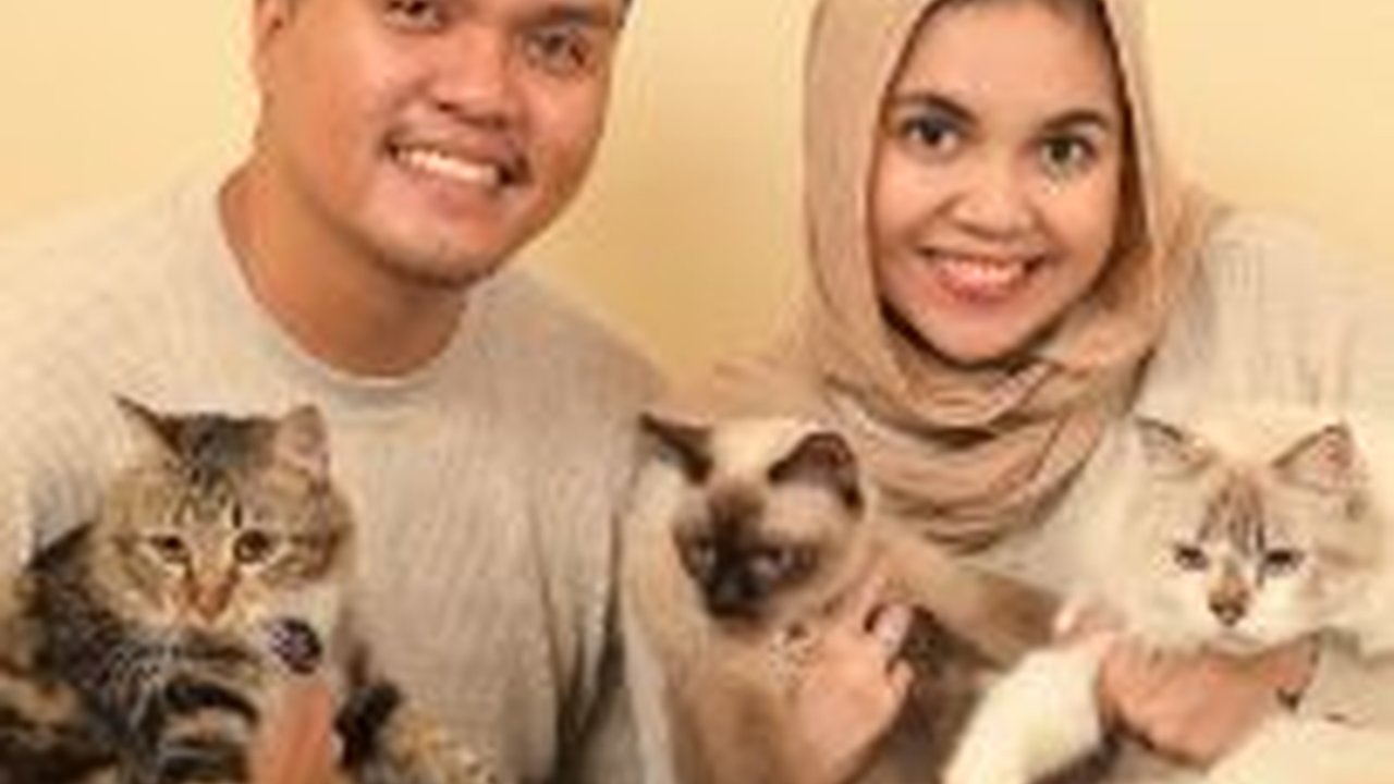 Momen Haru Pasutri Dapat Beasiswa Magister di Waktu Bersamaan, 'Waktu & Rencana Allah yang Terbaik'