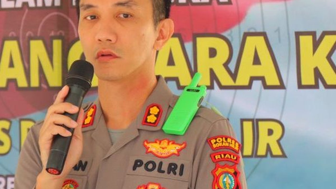Polisi di Riau Siapkan Perahu untuk Antar Logistik Pemilu ke TPS Terisolir