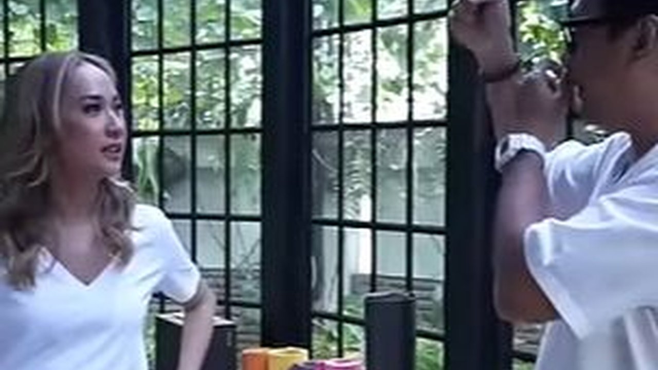 Foto-foto Isi Rumah BCL, Masih Terpajang Lukisan Mendiang Ashraf Sinclair