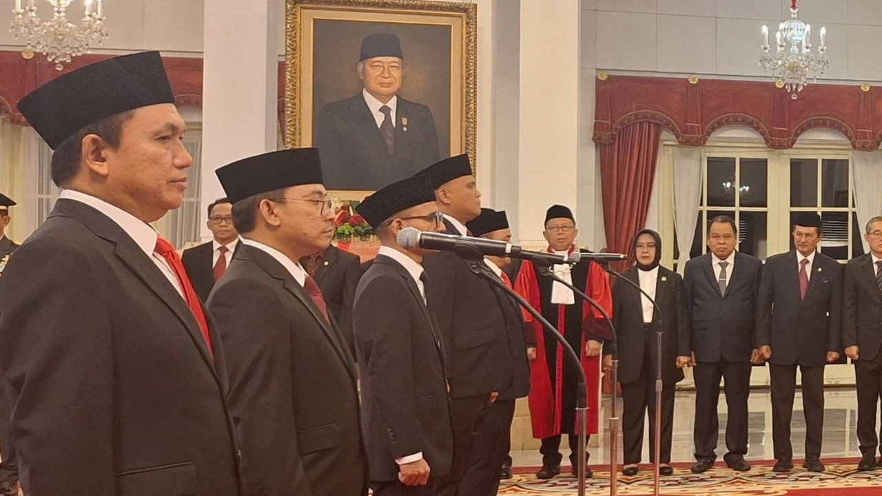 Jokowi Lantik 9 Anggota KPPU Periode 2023-2028, Ini Daftarnya