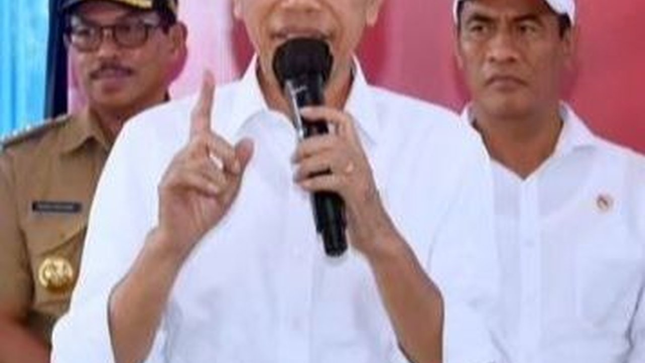 VIDEO: Hasil Survei Indikator Politik, Masyarakat Puas Kinerja Presiden Jokowi karena Bansos