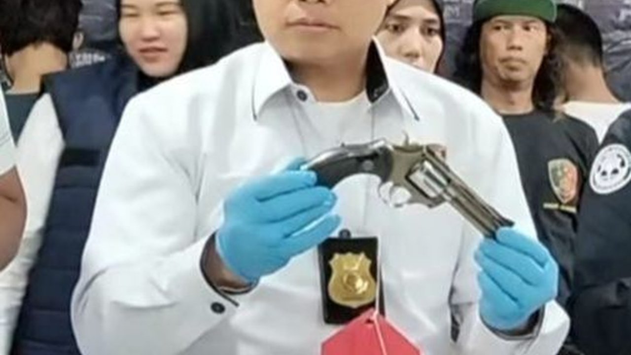 Tersangka Kasus Remaja Putri Duel Pakai Celurit di Palembang Bertambah Jadi Tiga Orang
