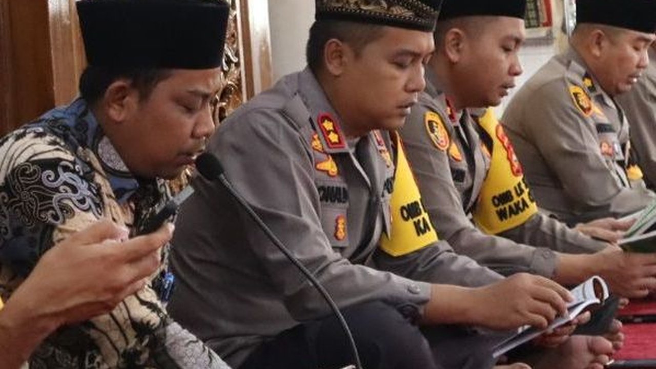 Ratusan Personel Polres Kampar Doa Bersama Harap Pemilu Hasilkan Pemimpin Amanah