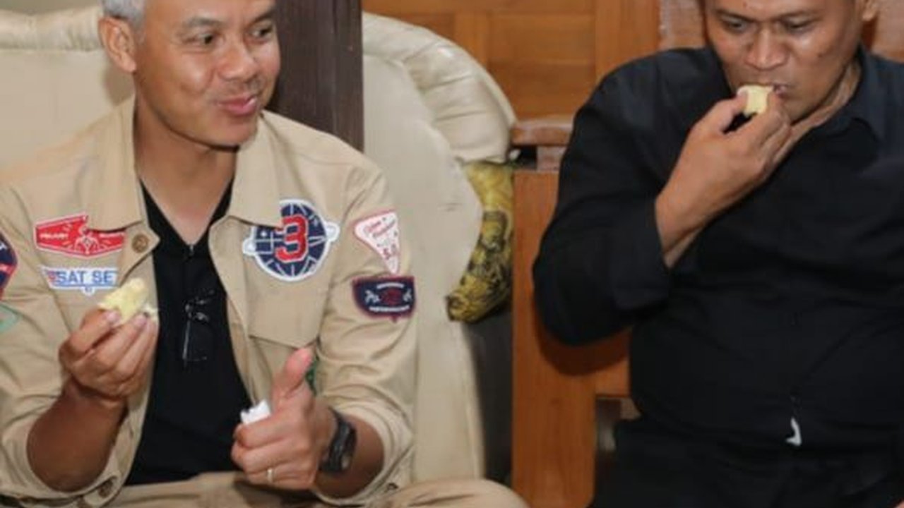 Momen Susuri Jalan Terjal dan Berkabut, Ganjar Menginap di Rumah Warga Lereng Gunung Lawu