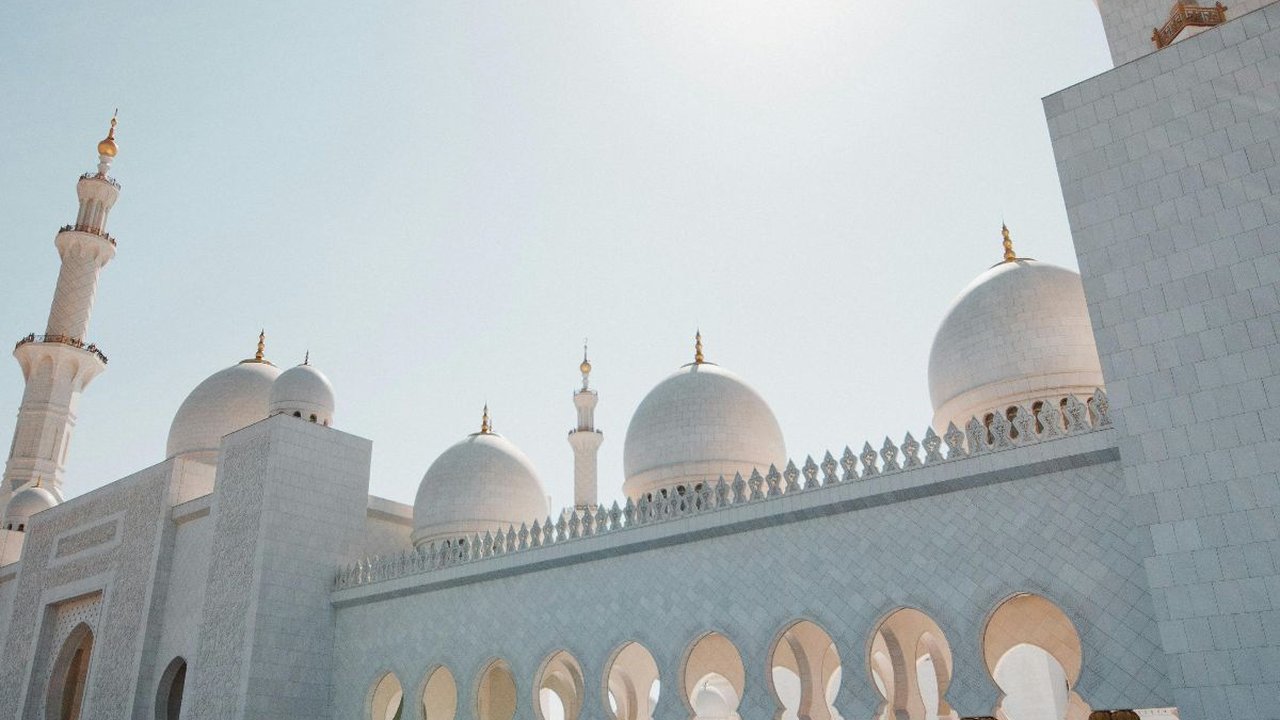 Doa Sholat Dhuha Lengkap Arab, Latin, dan Artinya
