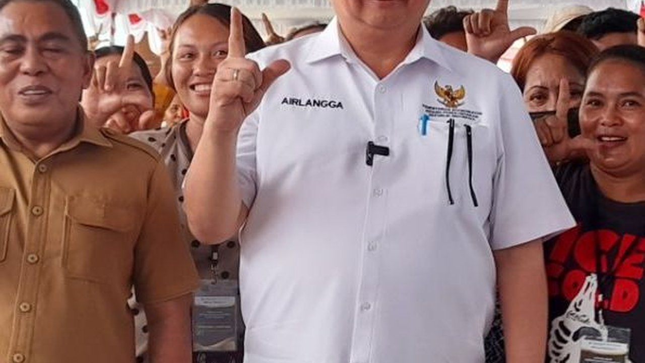 Airlangga Ungkap Alasan Bansos Takkan Berhenti di Musim Pemilu