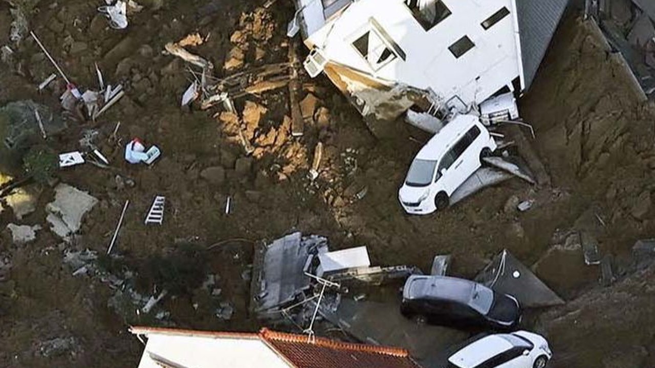 FOTO: Porak-poranda Jepang Dihantam Gempa Dahsyat yang Picu Tsunami, Korban Tewas Berjatuhan