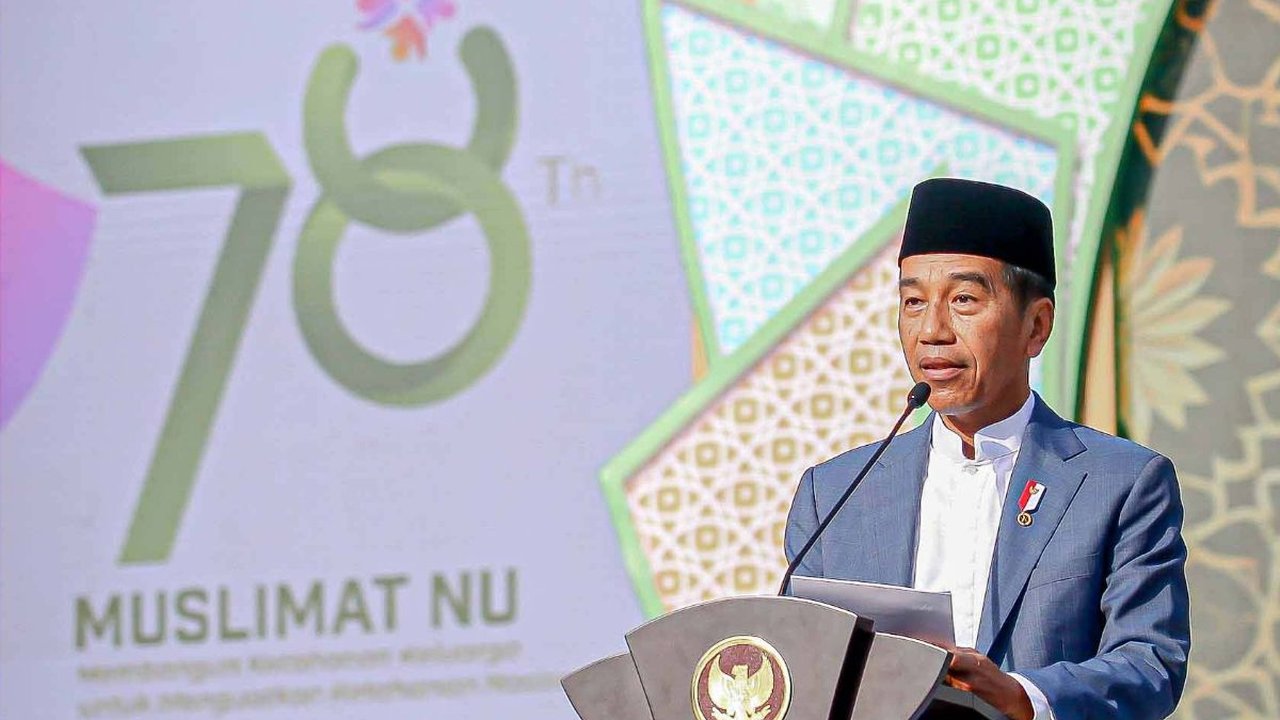 FOTO: Momen Jokowi Hadiri Harlah ke-78 Muslimat NU di GBK, Ingatkan Jangan Mau Diadu Domba karena Pemilu