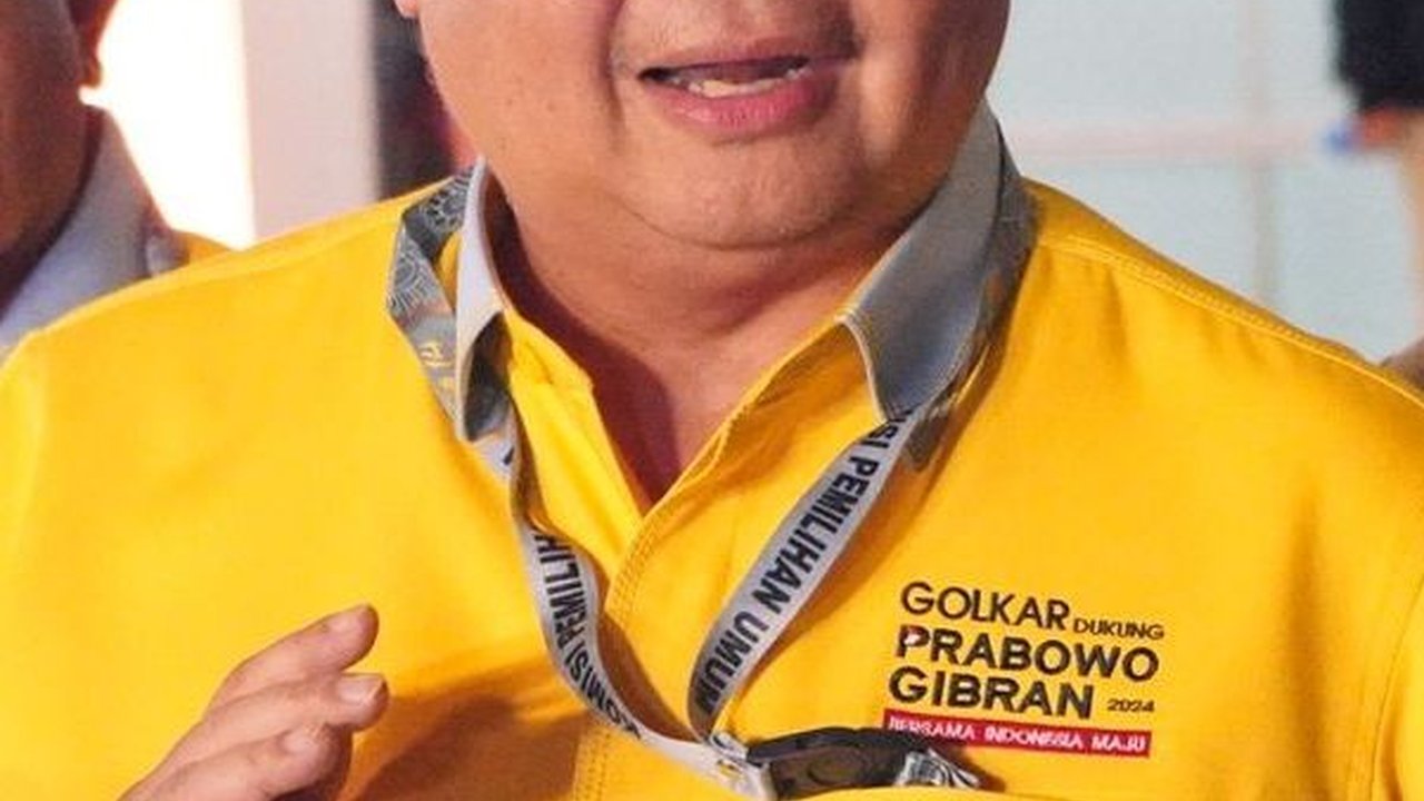 Airlangga Minta Relawan di Garut Tidak Libur untuk Menangkan Prabowo-Gibran