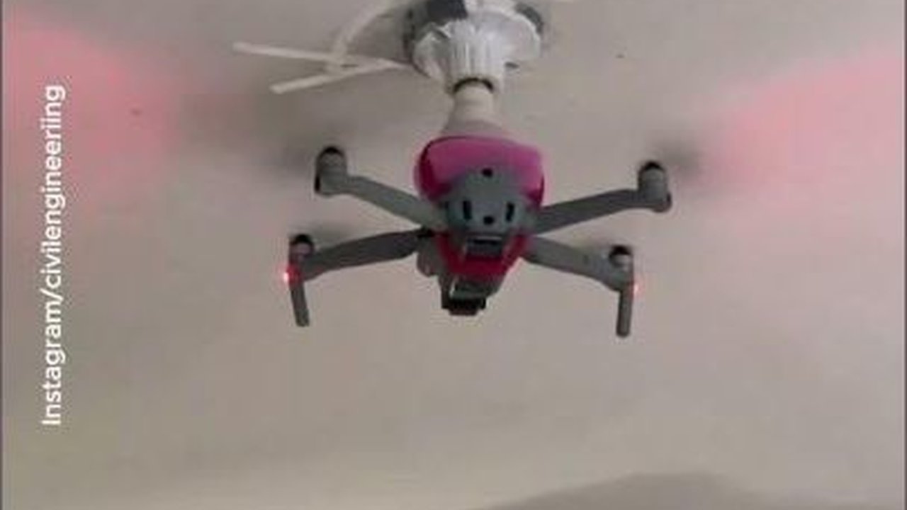 Cara Baru Pasang Lampu Tak Perlu Pakai Tangga